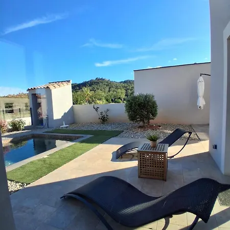 Casa vacanze Maison Avec Piscine Cessenon-sur-Orb